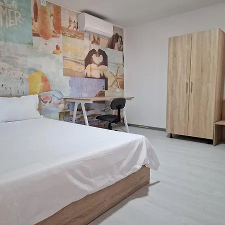 Traflor Termhouse Grayscale 公寓 *